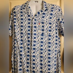 New Levi's shirt medium